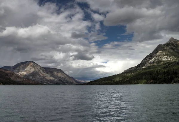 Vnitřní Vodní Jezera Alberta Kanada — Stock fotografie