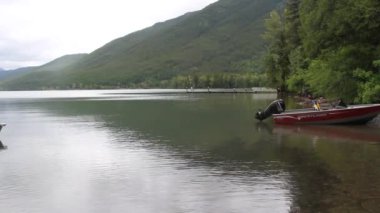 Buzul Milli Parkı, Montana. Waterton Gölleri, Alberta, Flathead Gölü