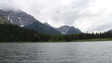 Buzul Milli Parkı, Montana. Waterton Gölleri, Alberta, Flathead Gölü