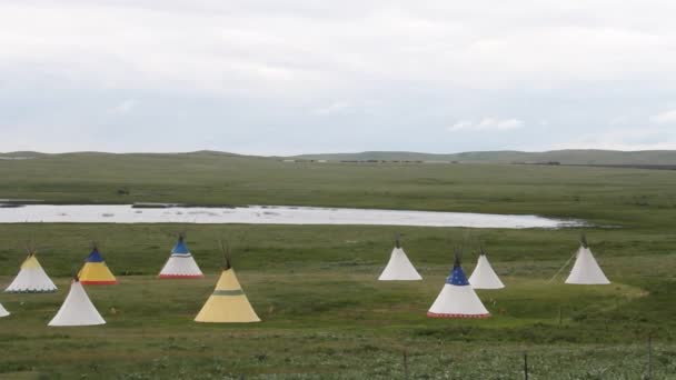 Teepe Montana Cerca Del Parque Nacional Glaciar — Vídeos de Stock