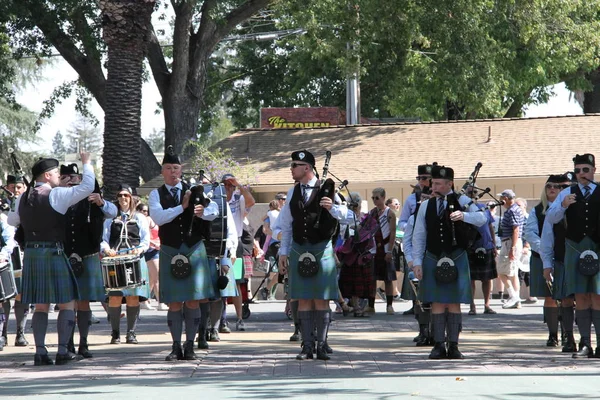 2018 Pleasanton Californië Schotse Bagpipe Marching Band Highland Games — Stockfoto
