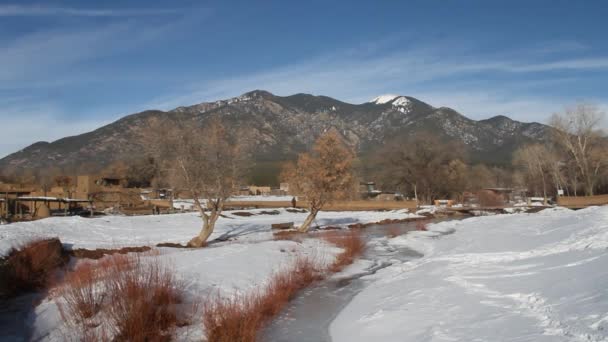 Pueblos Taos Nuevo México Invierno — Vídeo de stock