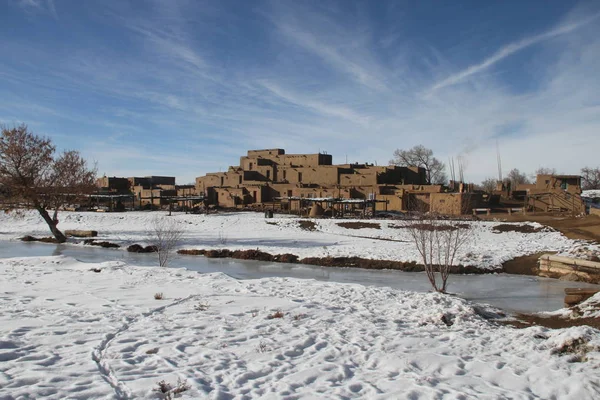 1/10/2019: Taos New Mexico: Pueblo in Taos