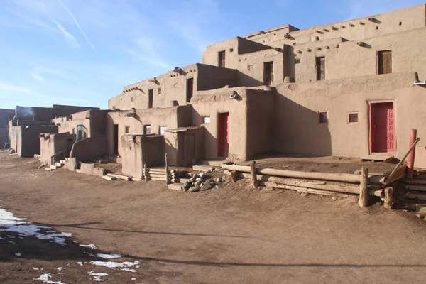 1/10/2019: Taos New Mexico: Pueblo in Taos