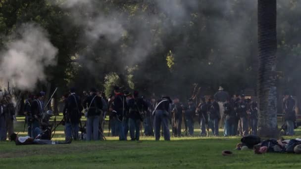 2019 Fresno Californië Het Naspelen Van Burgeroorlog — Stockvideo