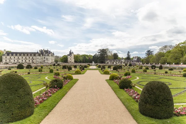 Tuin Van Het Kasteel Chenonceau Met Kasteel Achtergrond Pays Loire — Stockfoto