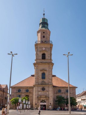 Erlangen, Almanya, 18 Ağustos 2019: Huguenots Erlangen Kilisesi, Bavyera Almanya