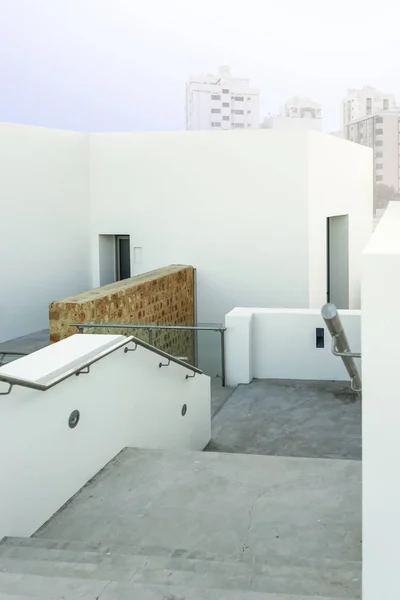 Sharjah, Birleşik Arap Emirlikleri - 2, 2018: Modern mimari. Sergi Pavilion. Modern kentsel mekan organizasyonu