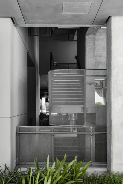 Escalera Exterior Metal Edificio Moderno Estilo Urbano Industrial Arquitectura —  Fotos de Stock