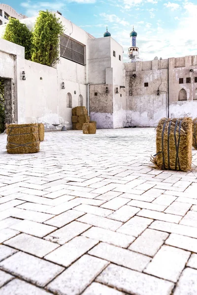 Old Traditional Arab Architecture, Dwelling with Square, Sharjah, Emirates, Nov. 2018 — стоковое фото