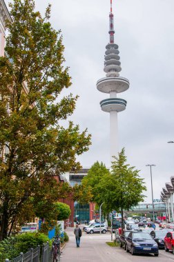 Hamburg, Almanya 'da yürüyüş. Şehir görünümü.