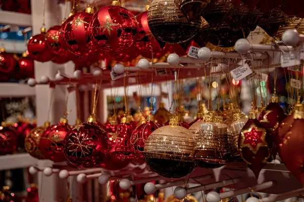 Праздничные Украшения Рождественском Магазине — стоковое фото