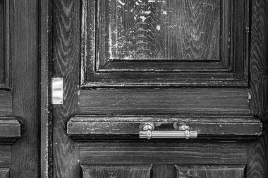 Paris kapısı detayları, yakın görüntü.