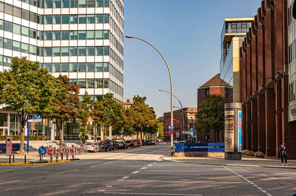 Hamburg Duitsland 2018 Stadsweg Trottoir Hamburg Business Downtown Nabij Modern — Stockfoto