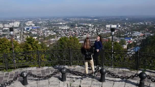 Lviv Ucrania 2020 Time Lapse Overlooking Lviv High Castle People — Vídeos de Stock