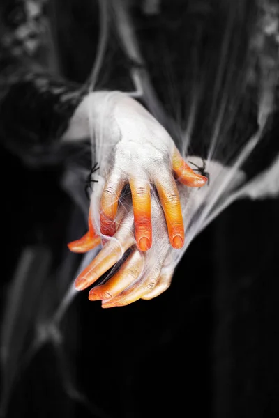 Mão Halloween Assustador Verde Branco Com Teia Aranha Mão Zumbi — Fotografia de Stock
