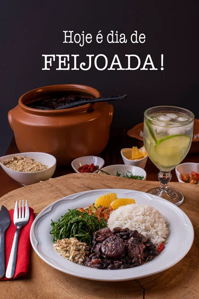 Prato Típico Brasileiro Chamado Feijoada Feito Com Feijão Preto Porco — Fotografia de Stock