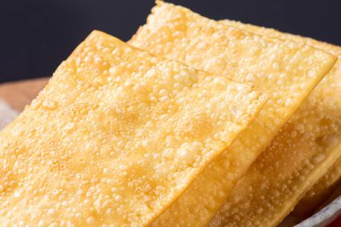 Peynirli hamur işi, tipico Brezilya peyniri. Pastel. ) 