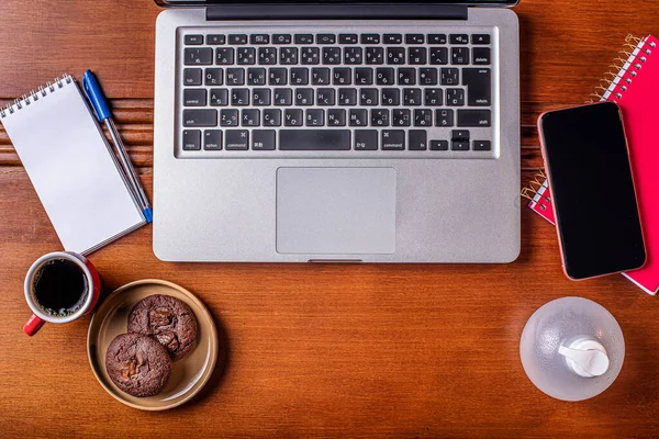 Concepto Oficina Casa Con Las Manos Cuaderno — Foto de Stock