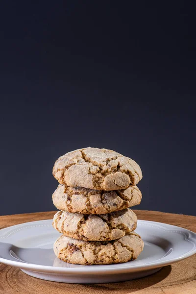 Galletas Tradicionales Caseras Con Chocolate Fondo Oscuro — Foto de Stock