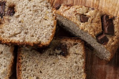 Çikolatalı ev yapımı köy pastası. Üst görünüm