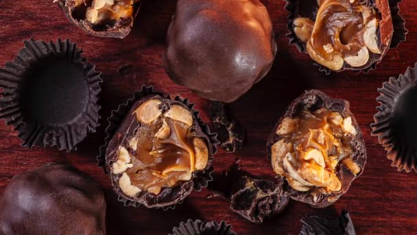 Gourmet Brigadeiro Genaamd Charge Met Chocolade Pinda Dulce Leche Typisch — Stockvideo
