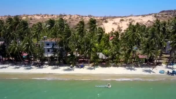 Windsurfer Beginner Tries Lift Sail Ocean Water Beach Tropical Resort — Stock Video