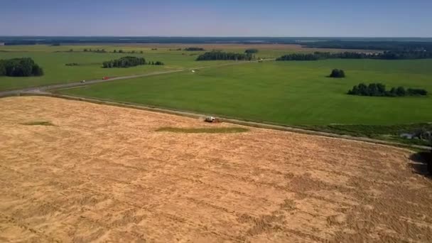 고속도로 분야에 놀라운 파노라마 수확기 — 비디오