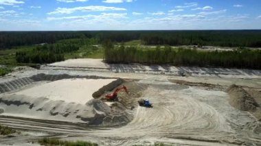 kum çukuru havadan dışarı tam iş gövdesi sürücüleri ile kamyon