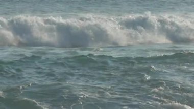 masmavi dalgalar plaj yavaş hareket haddeleme ile seascape