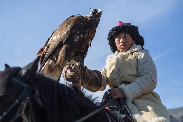 Olgia Mongolia Sep 2017 Kazajstán Golden Eagle Hunter Ropa Tradicional — Foto de Stock