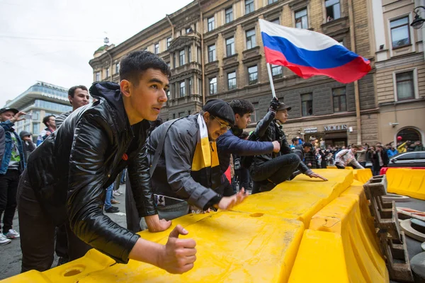 Petersburg Rússia Maio 2018 Apoiantes Oposição Gritam Durante Protesto Frente — Fotografia de Stock