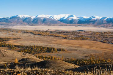 Görünüm Chuya ridge, Altay Dağları'nın Sibirya, Rusya.