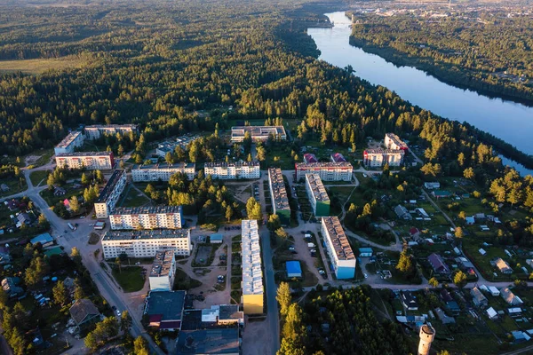 Karelya Ormanlarda Kentsel Köyün Kuşbakışı Nikolsky Refleks Nehir Leningrad Region — Stok fotoğraf