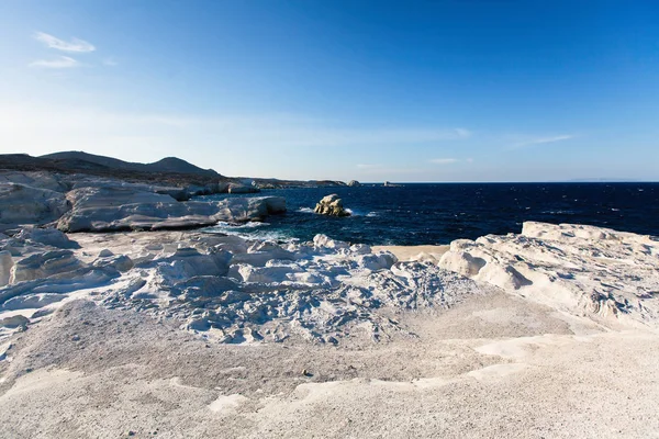 Мінеральні Утворень Узбережжі Мілош Острів Місяць Краєвид Егейського Моря Греція — стокове фото