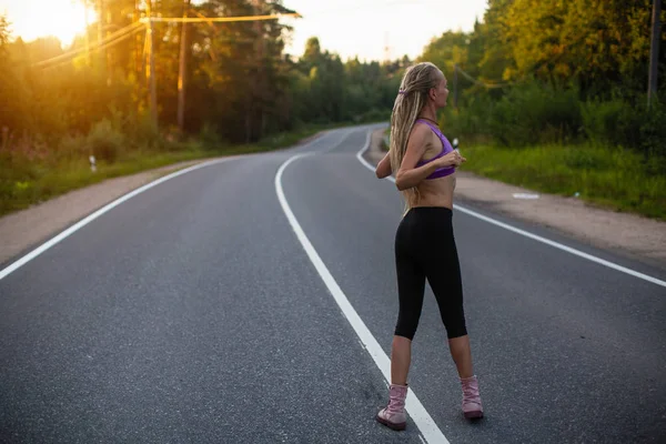 Running Woman Warms Jogging Road — Stock Photo, Image