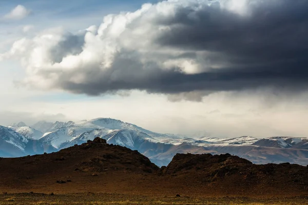 西モンゴルの山の風景 — ストック写真