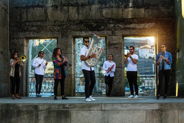 Performance Groupe Jazz Dans Amphithéâtre Extérieur — Photo