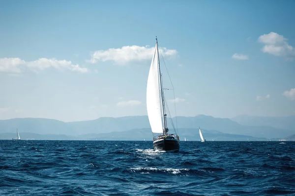 Yelken Ege Adaları Lüks Yatlar Yat Gezisi — Stok fotoğraf