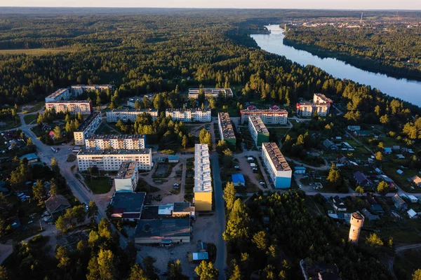 Vista Aérea Aldeia Urbana Nas Florestas Carélia Nikolsky Rio Svir — Fotografia de Stock