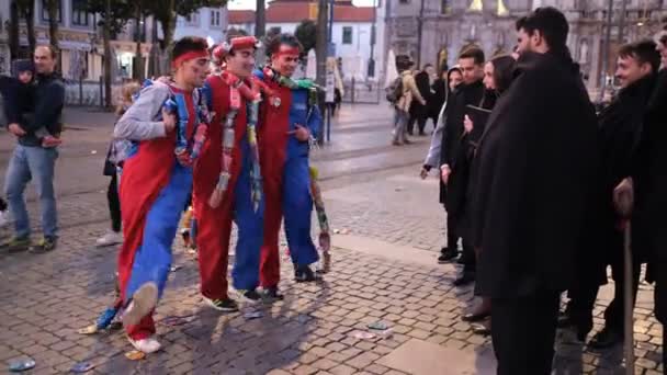 Porto Portugal 2018 Teilnehmer Des Traditionellen Studentenfestivals Cortejo Latada Der — Stockvideo