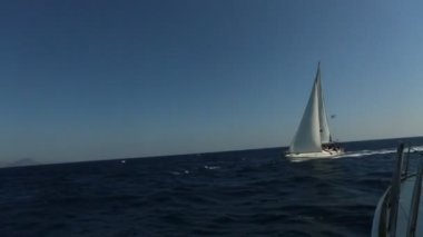 Poros - Methana, Yunanistan - 11 Ekim 2018: 20 Ellada sonbahar 2018 Yunan Adası arasında grup Ege Denizi'nde Cyclades ve Saronic Gulf Yelkenli teknelerden katılmak. 