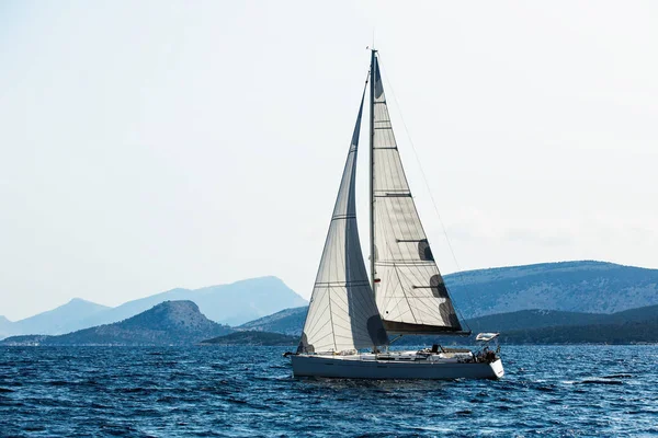 Плаваючий Човен Яхти Егейському Морі — стокове фото