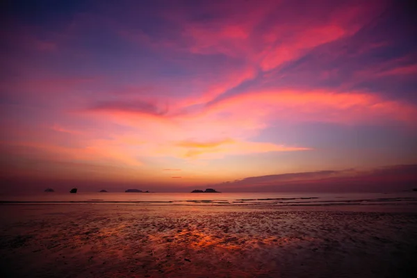 Crepúsculo Cielo Sobre Playa Del Mar — Foto de Stock