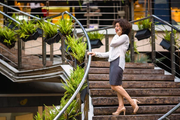 Asian Woman Talking Phone Standing Steps Outdoors — Stock Photo, Image