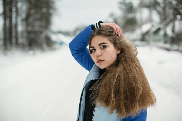 Adolescente Menina Closeup Retrato Livre Inverno — Fotografia de Stock