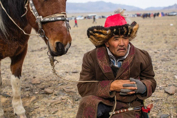 Olgiy Mongolia Września 2017 Mieszkańców Mongolii Podczas Corocznych Krajowych Ptaków — Zdjęcie stockowe