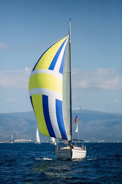 Barcos Vela Mar Egeo Grecia — Foto de Stock