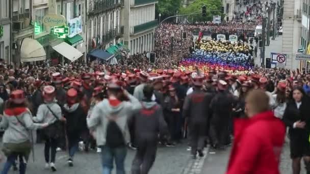 Porto Portugal Mei 2019 Tijdens Cortejo Queima Das Fitas Jaarlijkse — Stockvideo