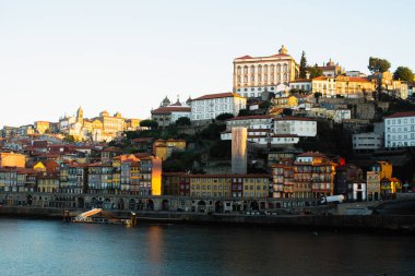 Douro nehir ve Ribeiro, Porto, Portekiz.